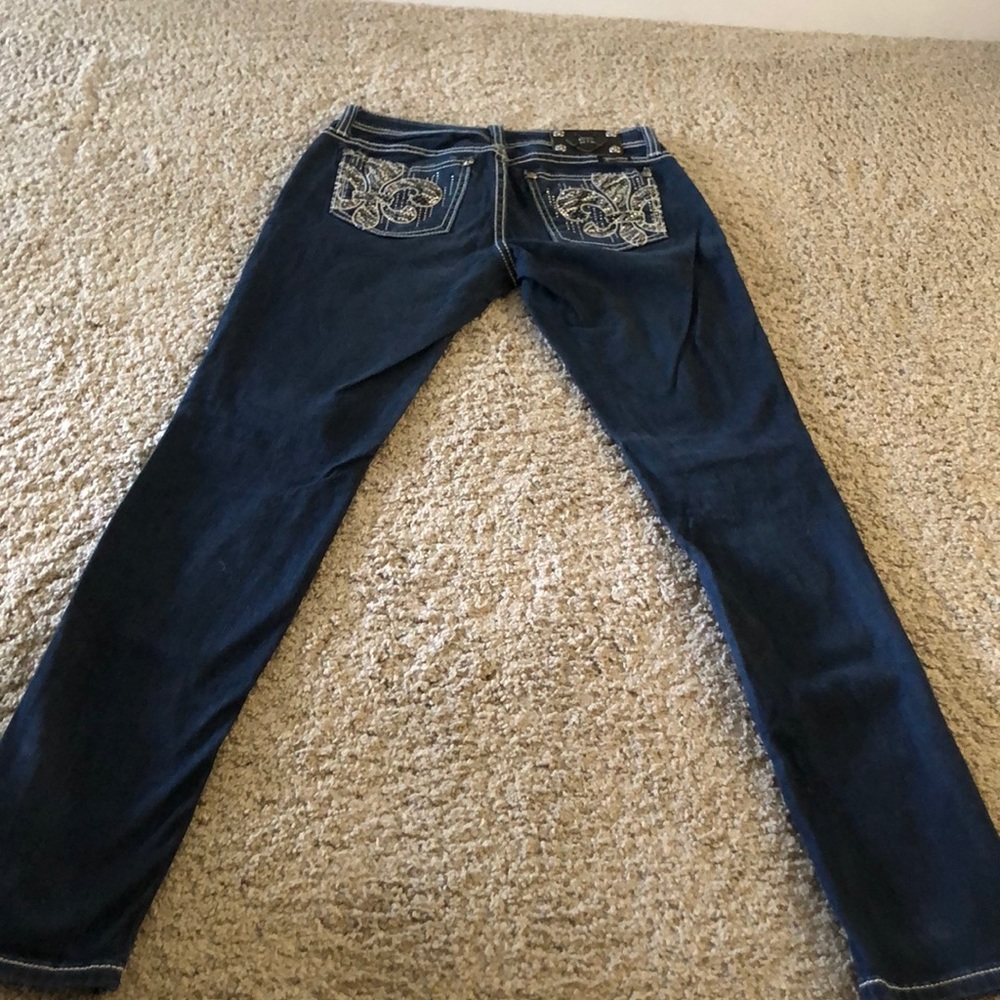 Jeans - Picture 5 of 5